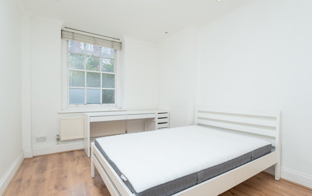 Flat St John's Wood Road in City of Westminster