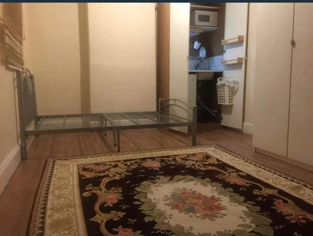 Room Goresbrook Road in Greater London