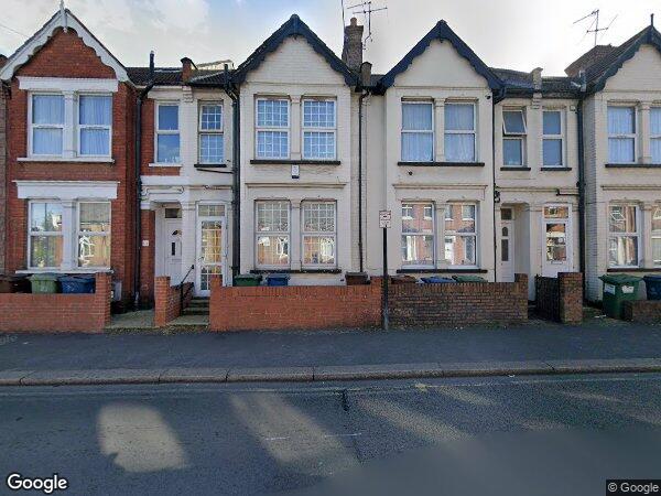 Room Masons Avenue in Greater London