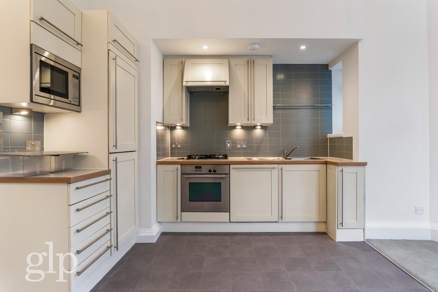 Flat Bloomsbury Place in Greater London
