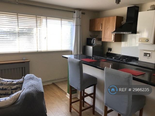 Flat Westfield Parade in Borough of Runnymede