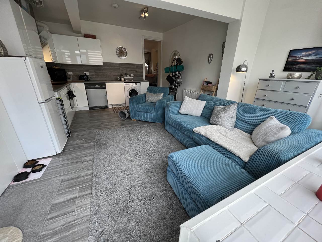 Flat Market Place in Westbury