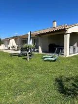 House Route de Cavillargues in Sabran