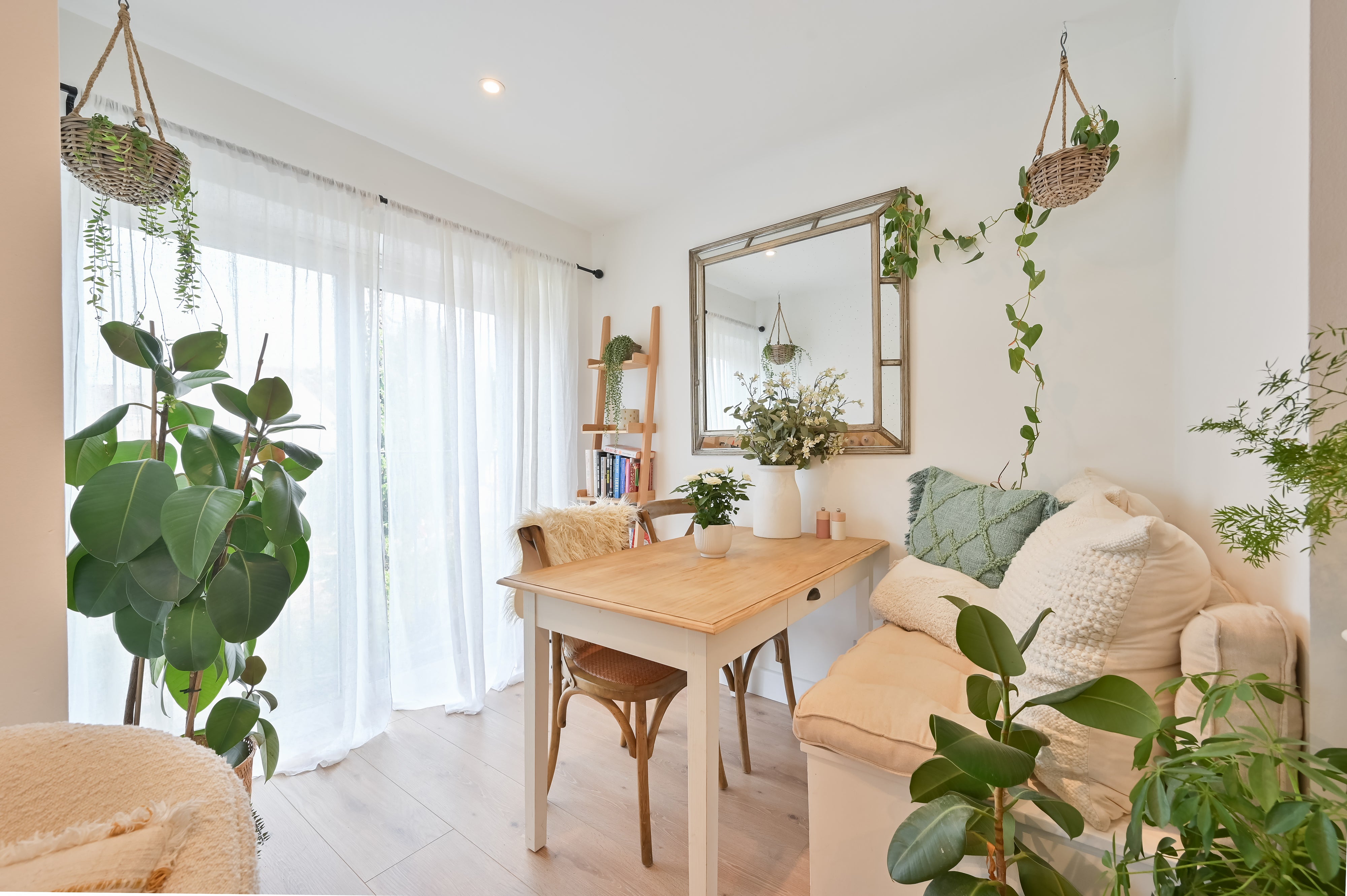 Flat Chiltern Avenue in Hertsmere