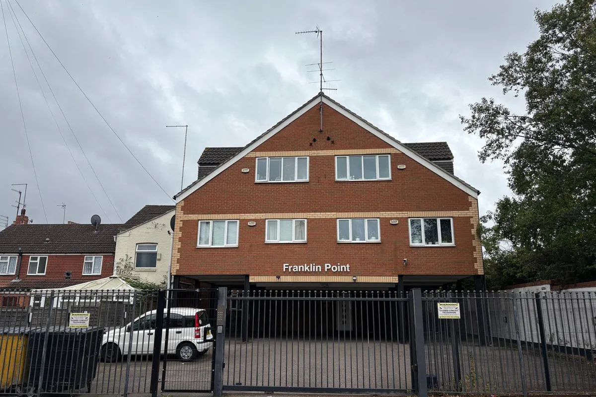 Flat Weedon Road in Northampton