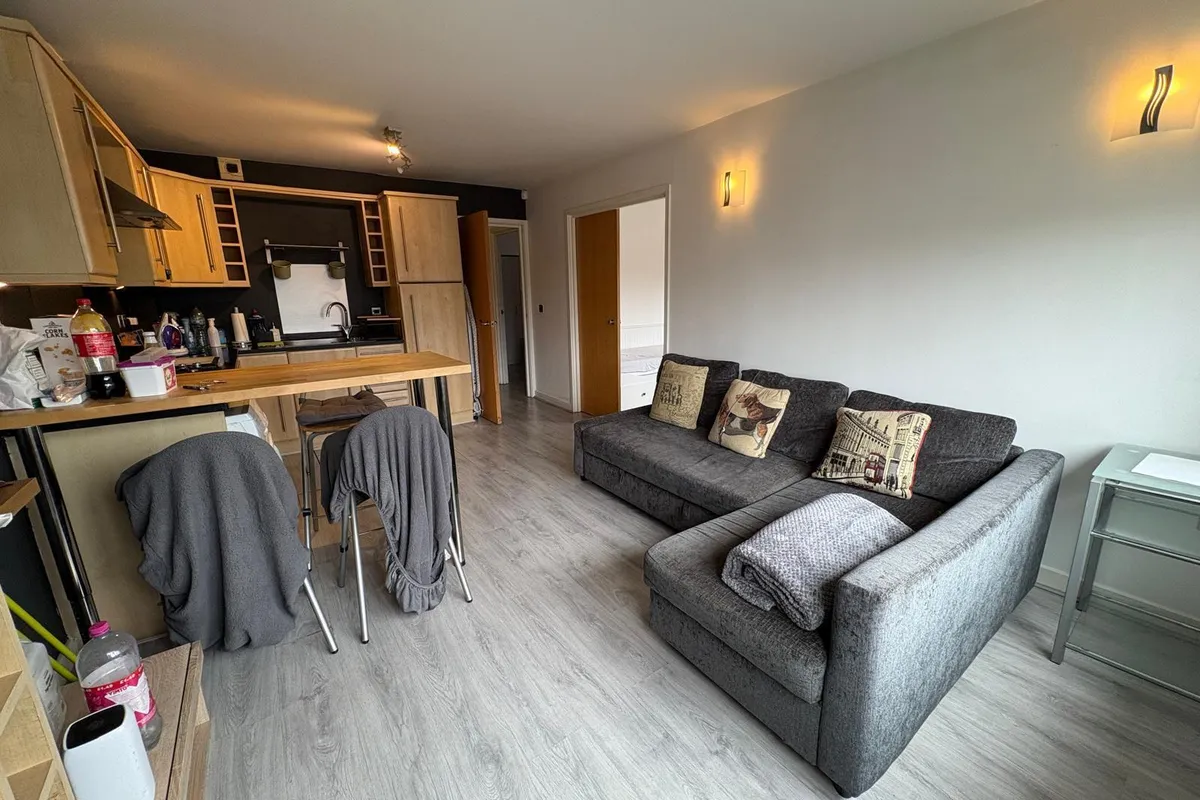 Flat Weedon Road in Northampton