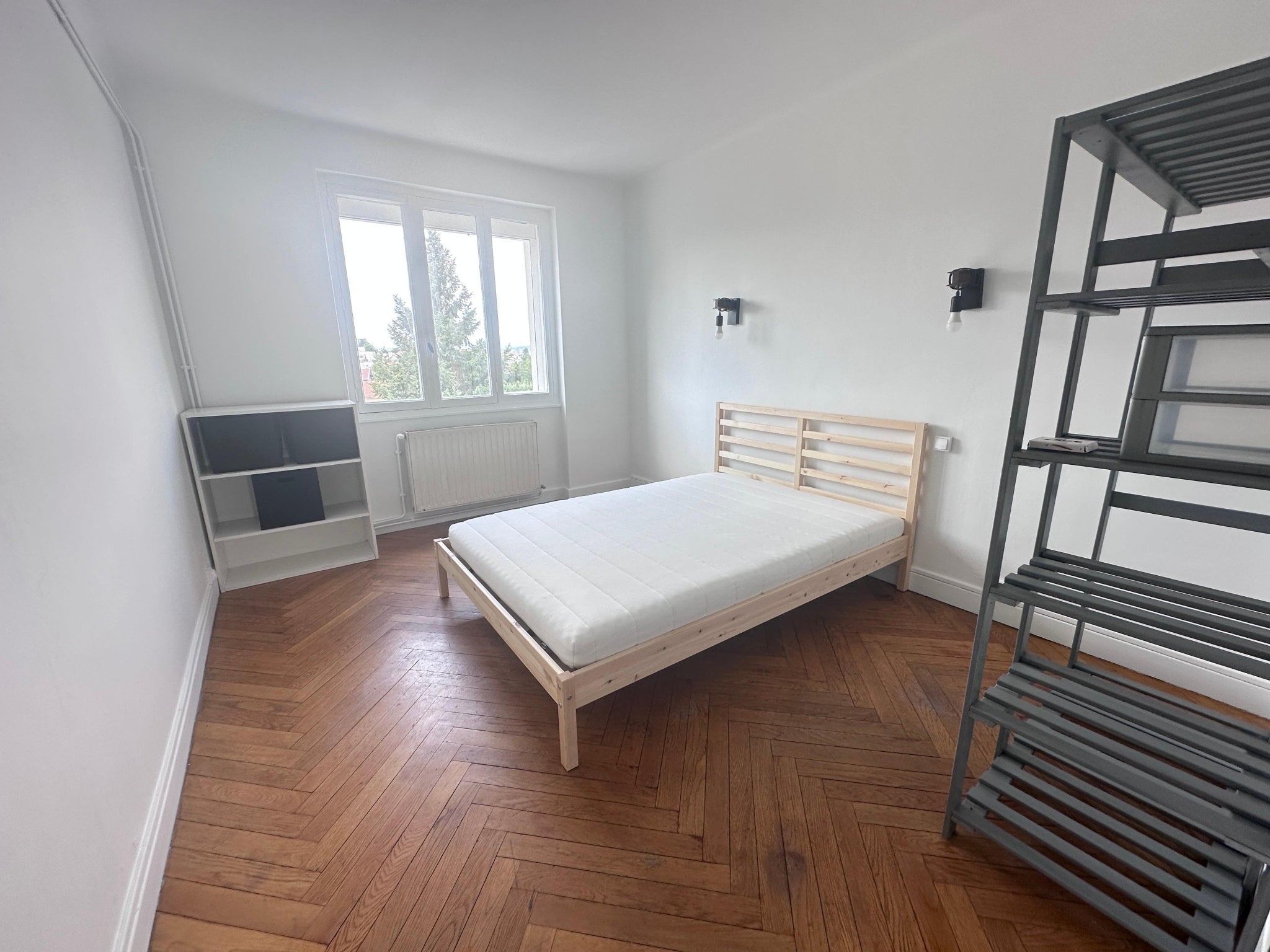 Flat Boulevard des Turfistes in Bron