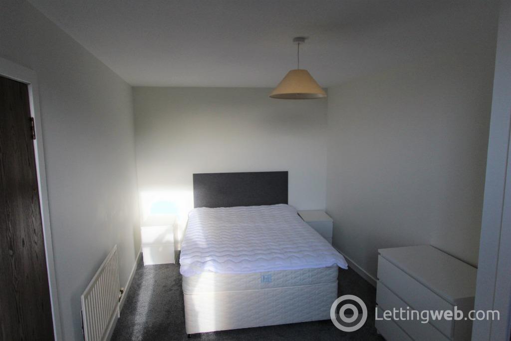 Flat Murieston Road in City of Edinburgh