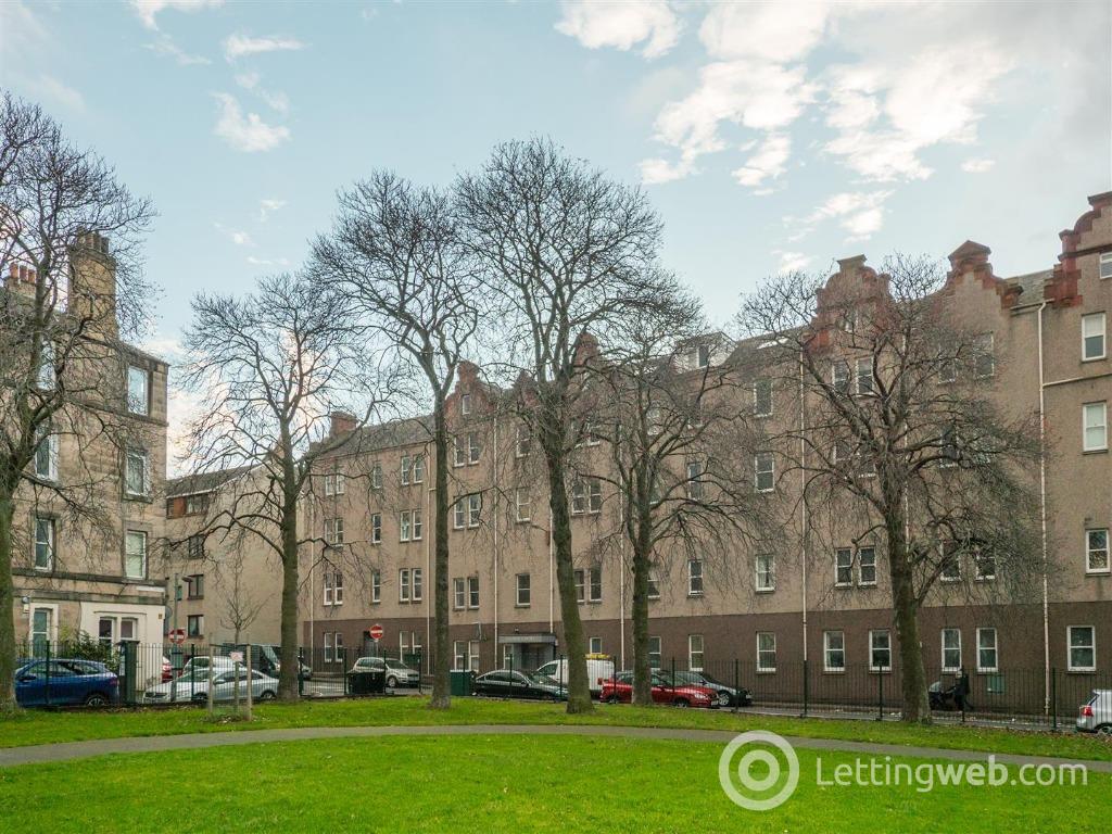 Flat Murieston Road in City of Edinburgh