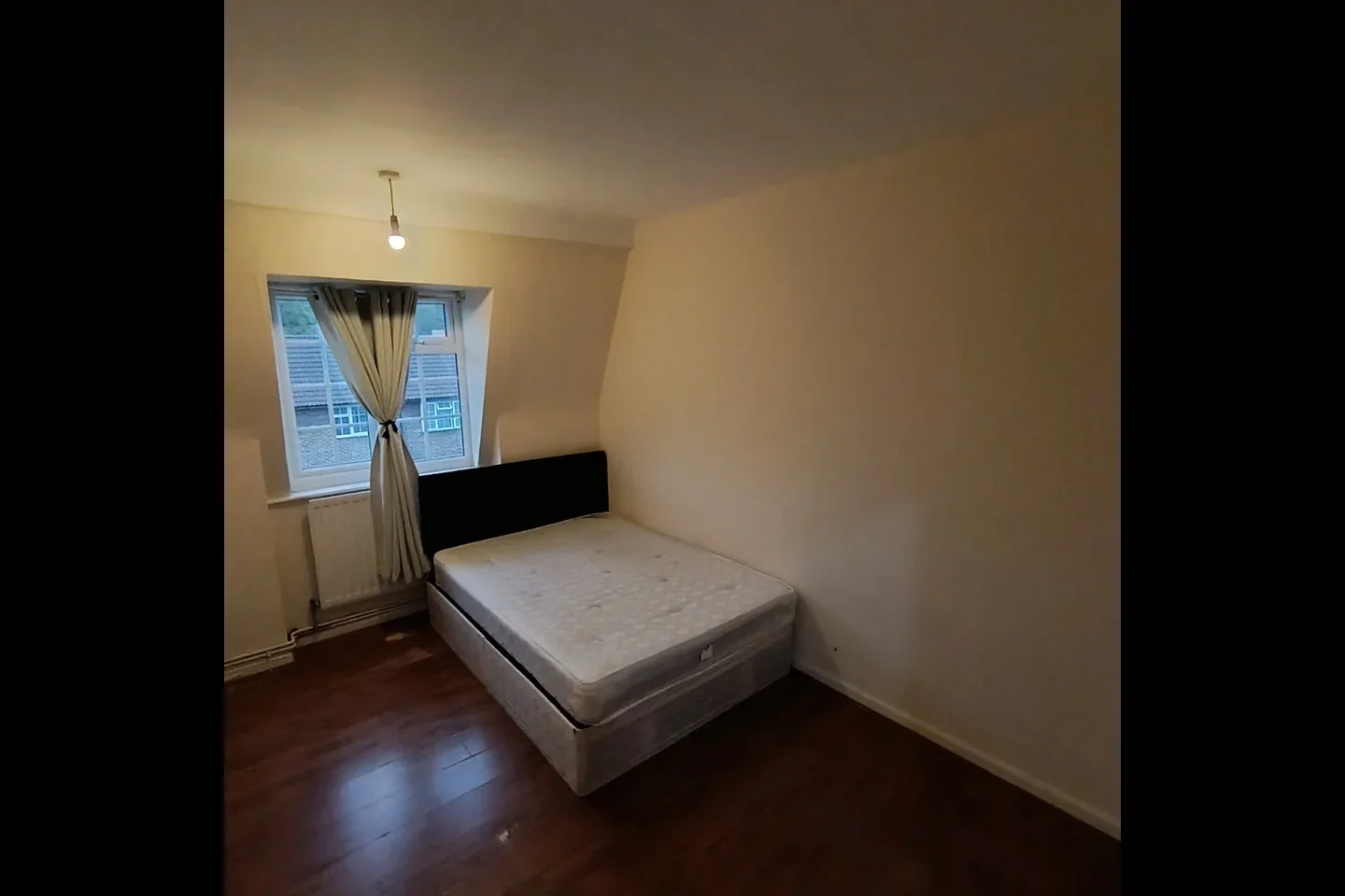 Flat Battersby Road in Greater London