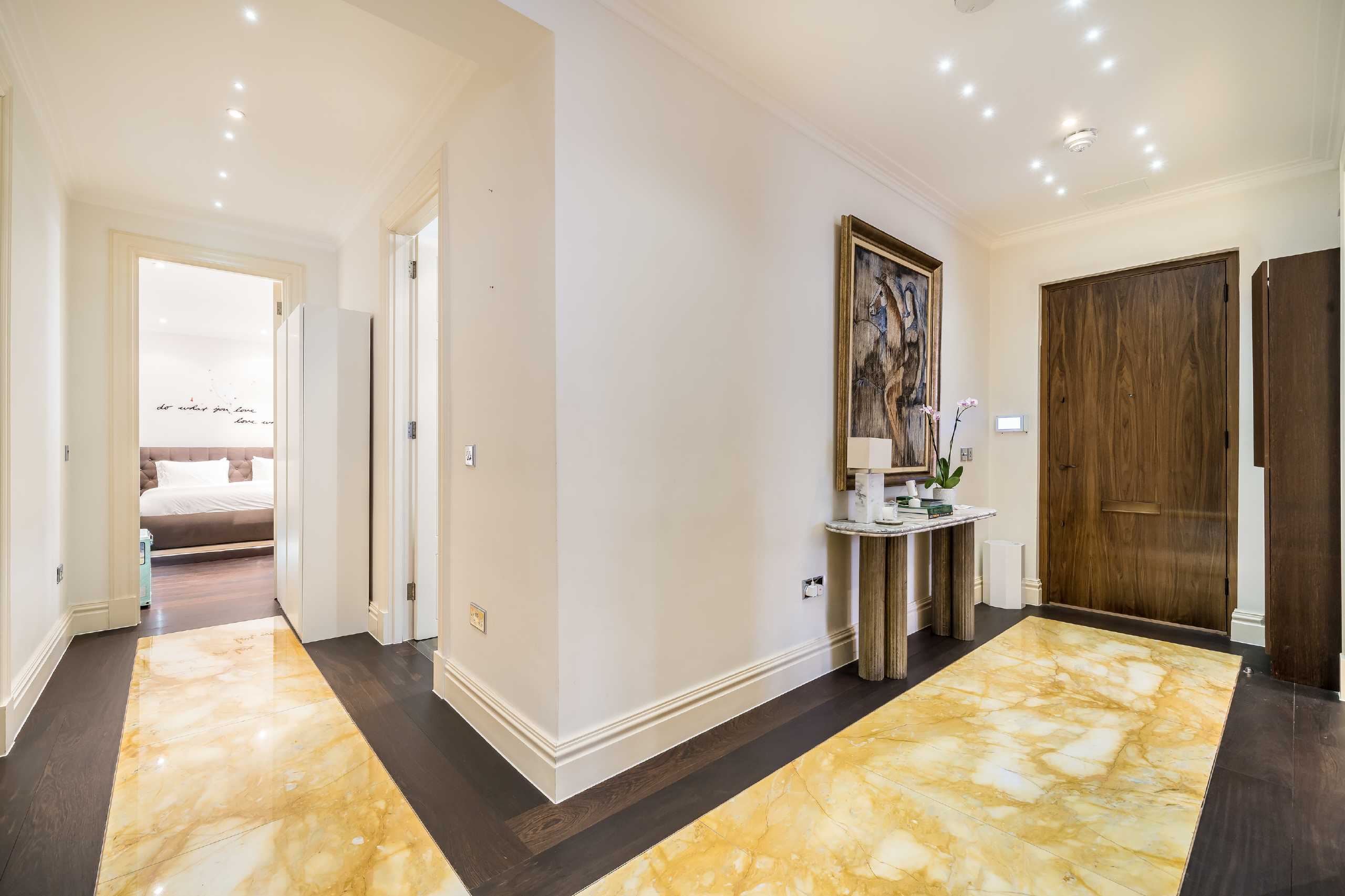 Flat York Street in City of Westminster