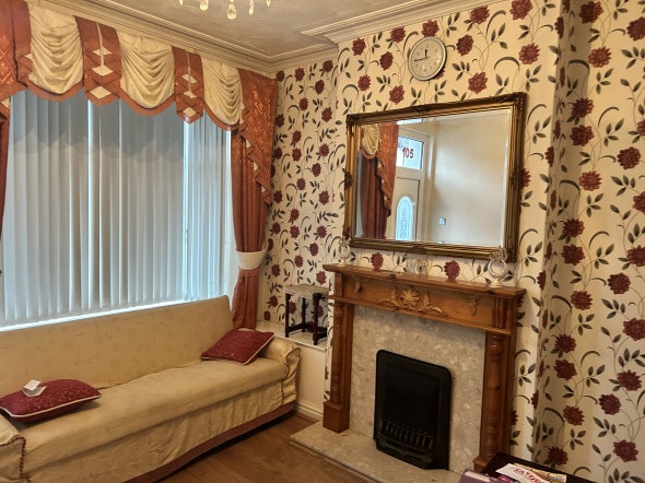 Flat Rosefield Road in Sandwell