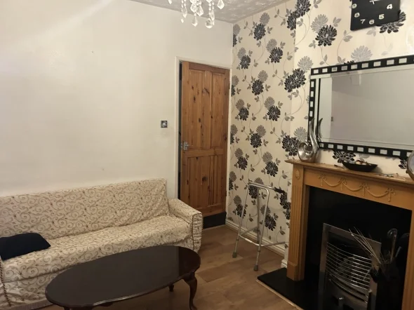 Flat Rosefield Road in Sandwell