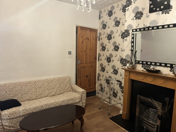 Flat Rosefield Road in Sandwell