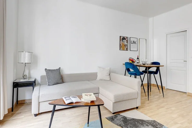 Flat Rue Saint-Didier in Paris