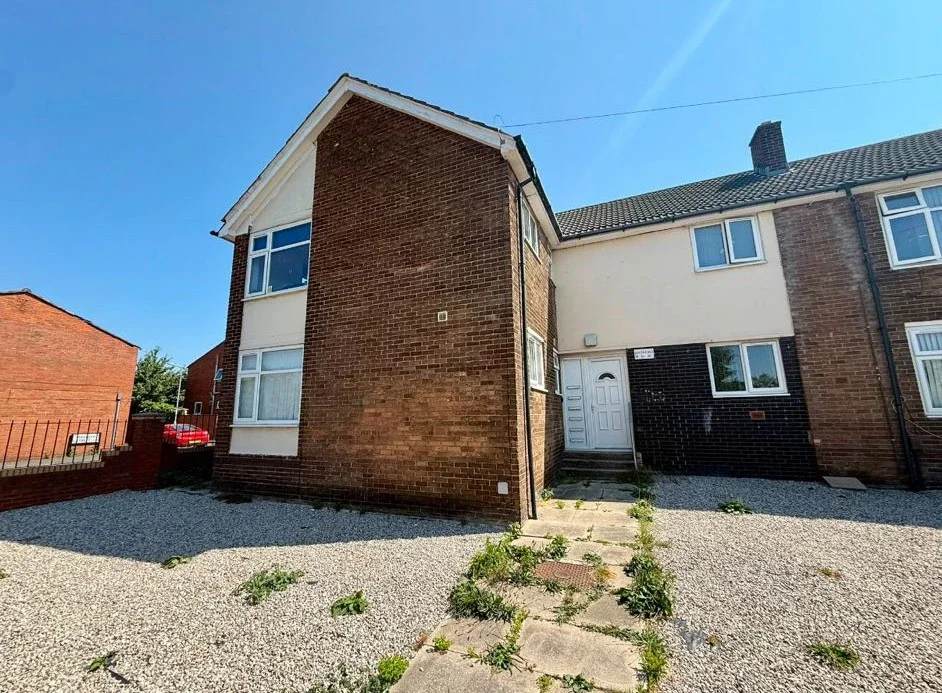 Flat Oriel Road in Liverpool