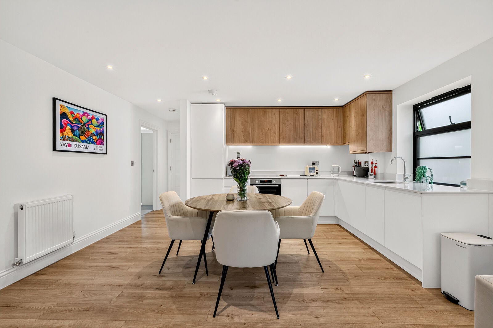 Flat Oak Hill Grove in Greater London