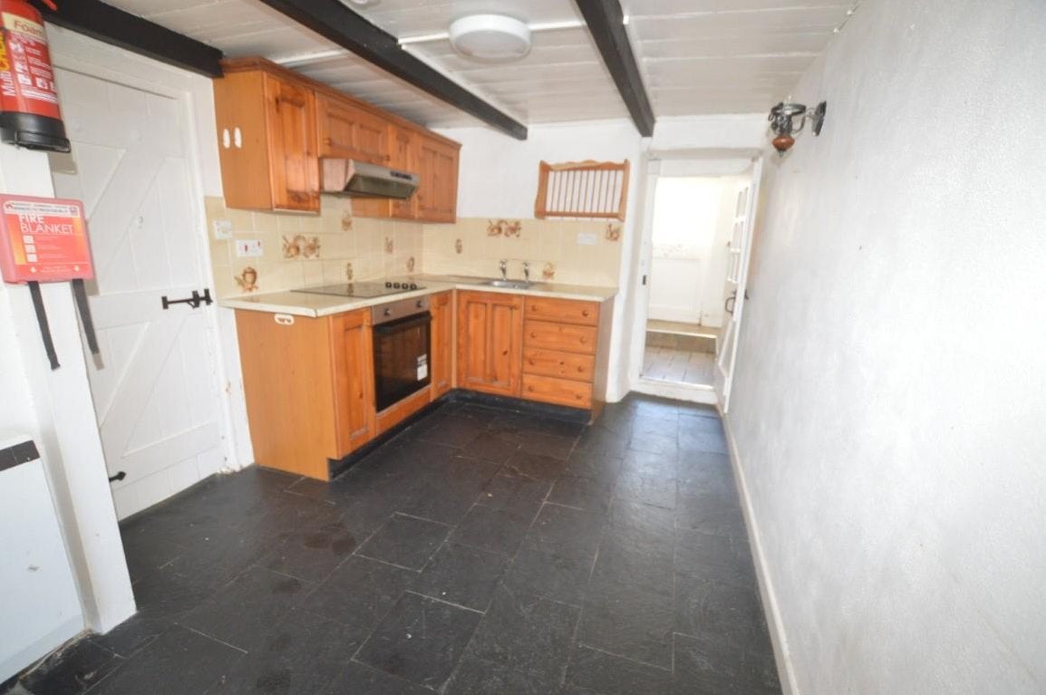 House B3285 in Mithian