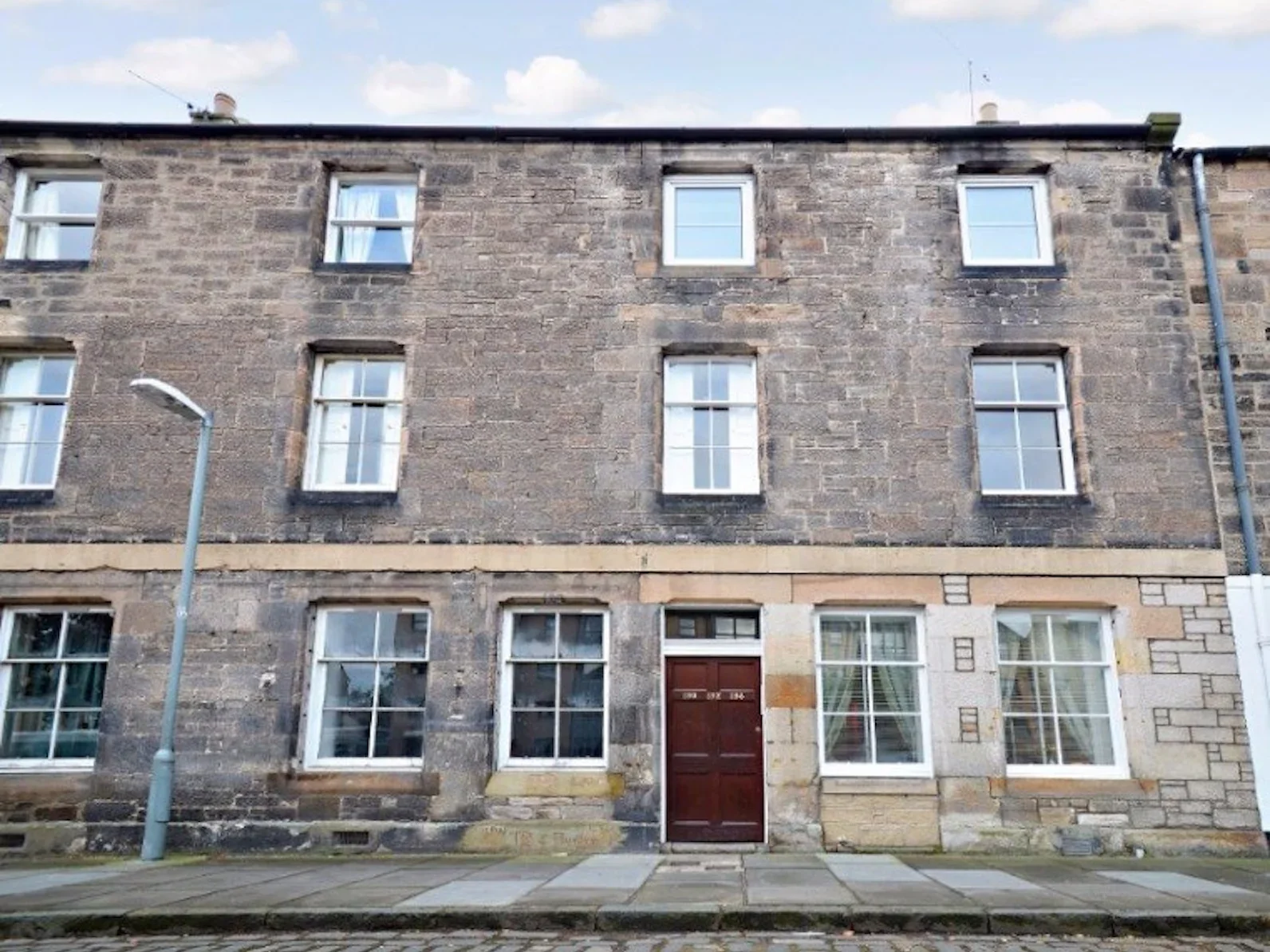 Flat High Street in Dalkeith