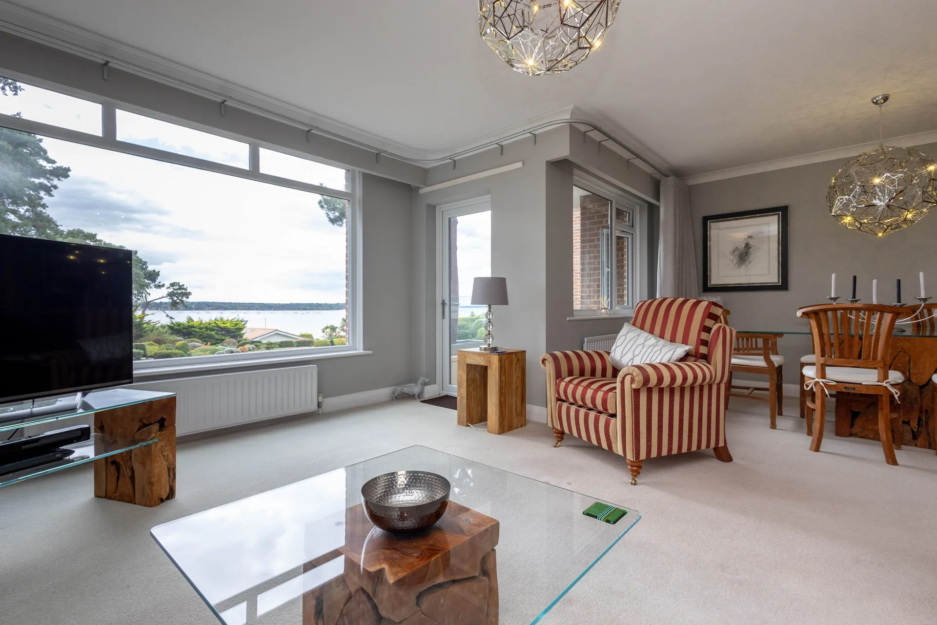 Flat Brudenell Road in Poole