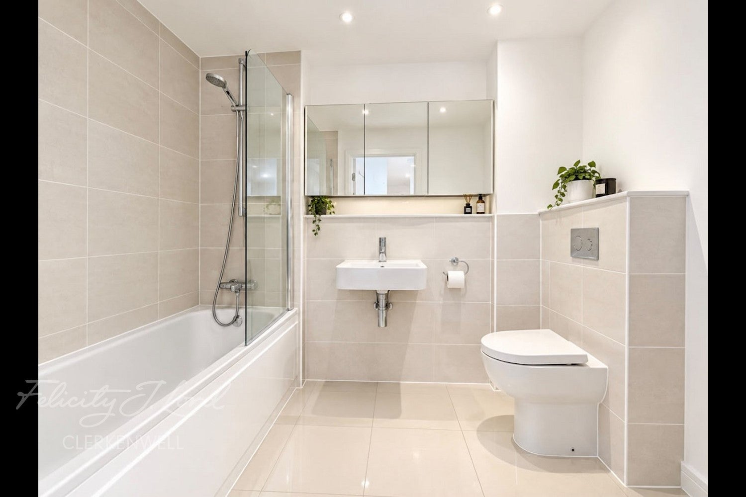 Flat Seward Street in Greater London