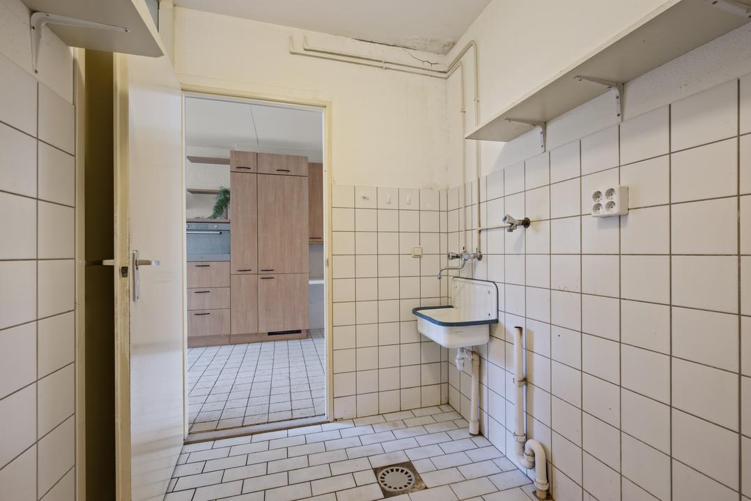 Tussenwoning te koop: Korenmolen 64, Alphen Aan Den Rijn
