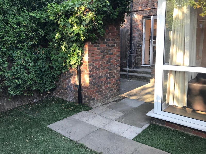 Flat Magdalene Close in Greater London