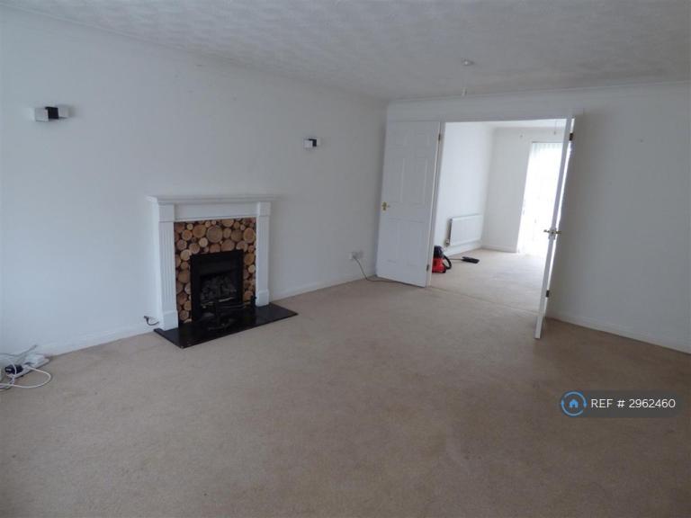 House Rockingham Close in South Kesteven