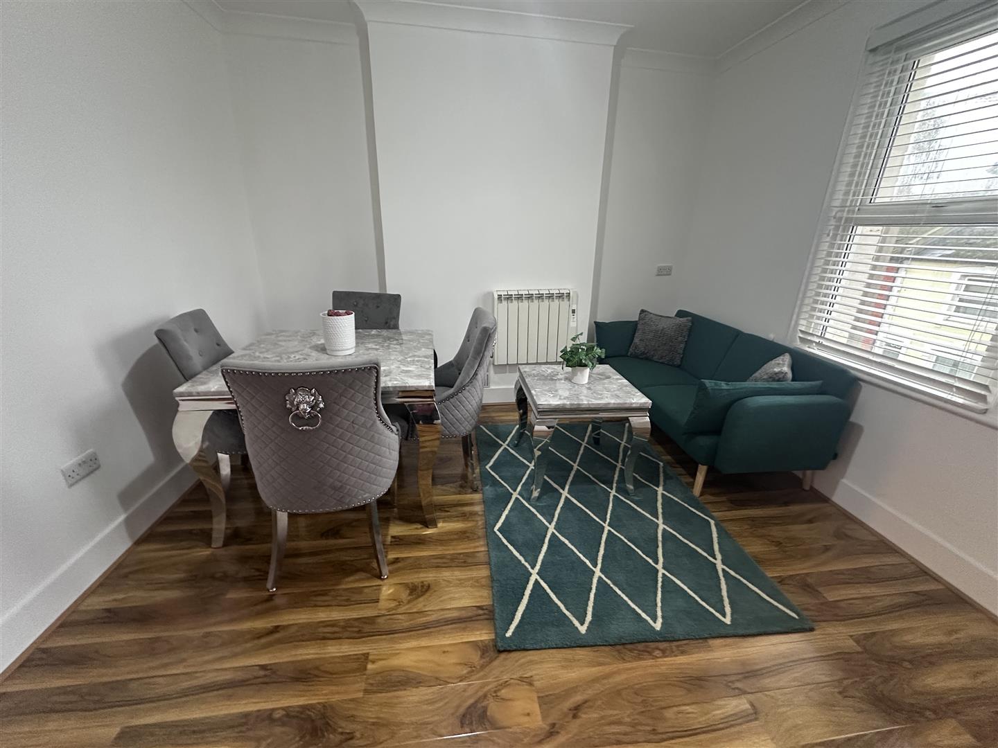 Flat Stonefield Road in St Leonards