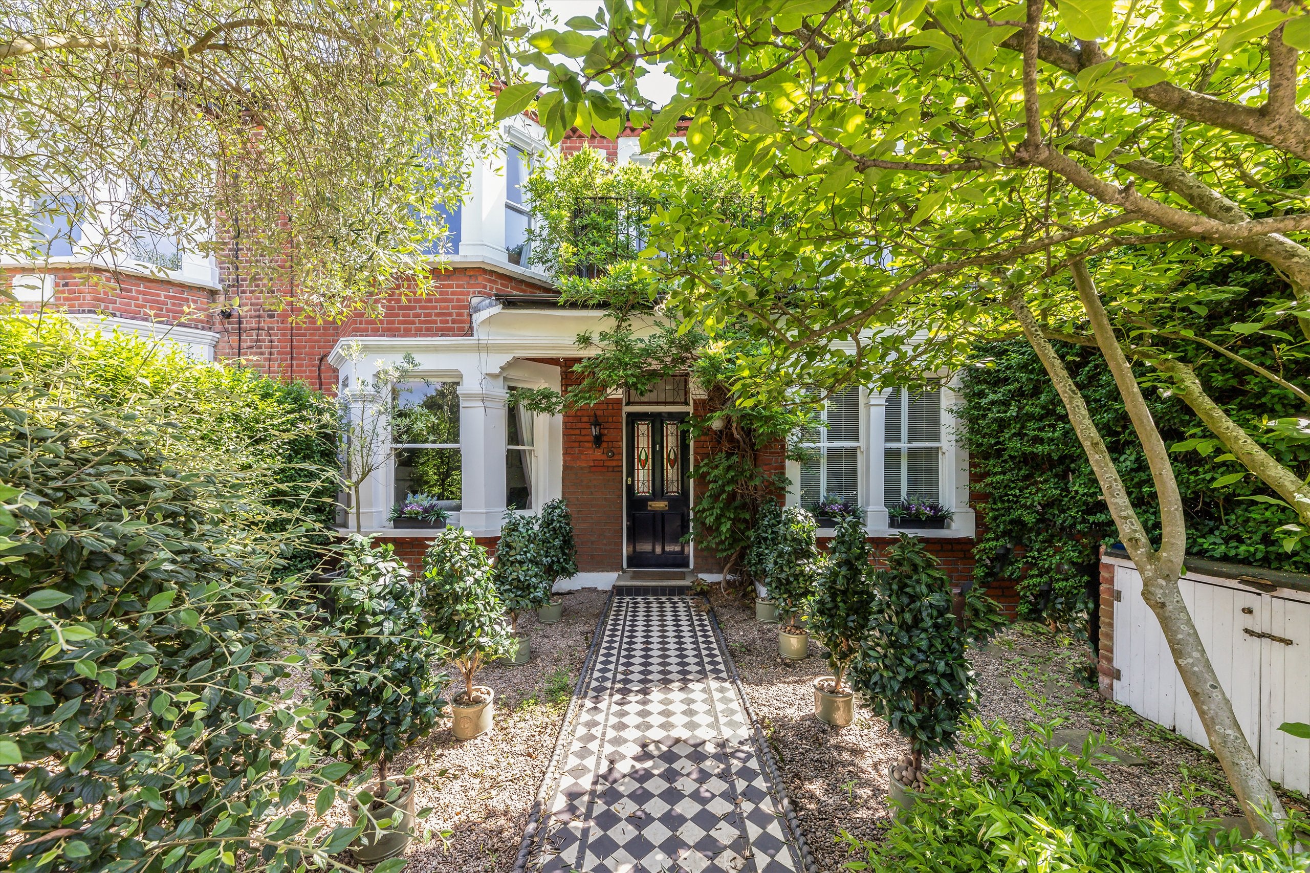 House Effra Road in Greater London