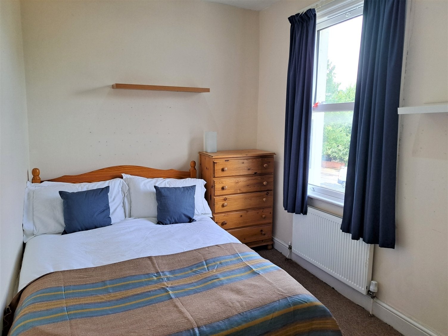 Flat Wellington Mews in Greater London