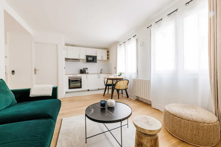 Flat Rue Jean Jaurès in Puteaux