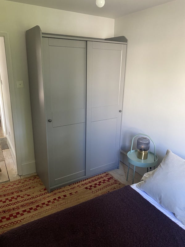 Room Larkhall Lane in Greater London