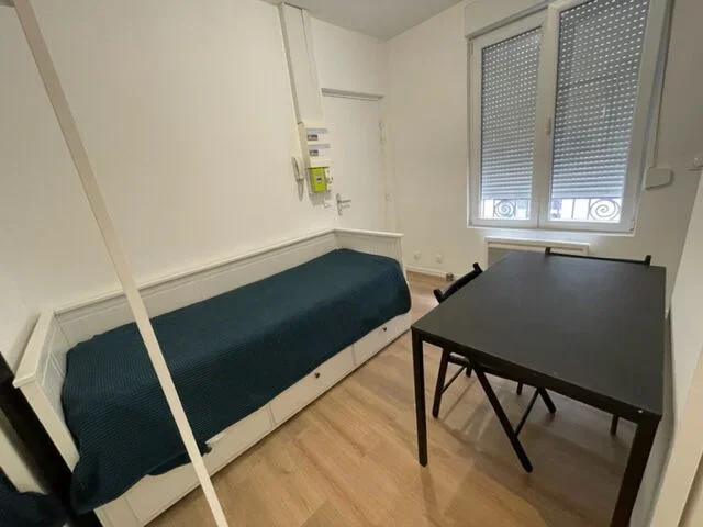 Chambre Rue Charles Quint à Lille