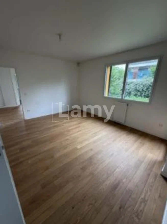 Appartement Rue Alain Mimoun à Aulnay-sous-Bois