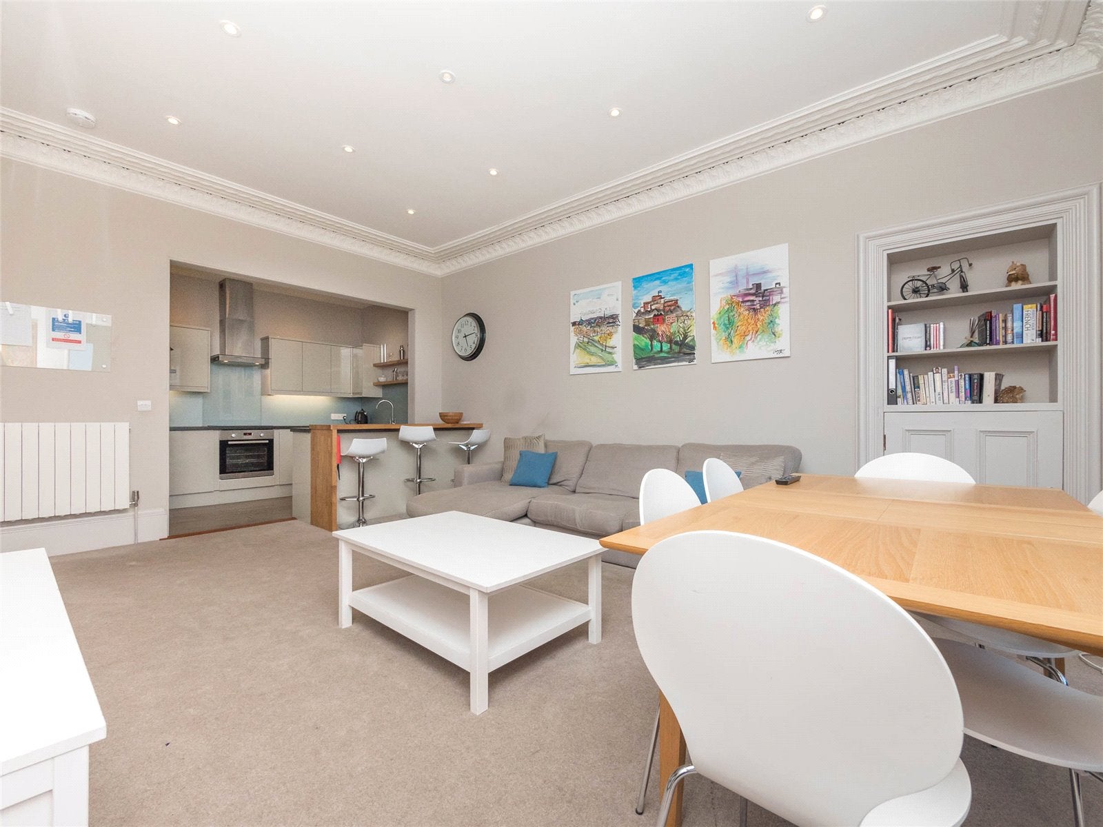 Flat Warrender Park Terrace in City of Edinburgh