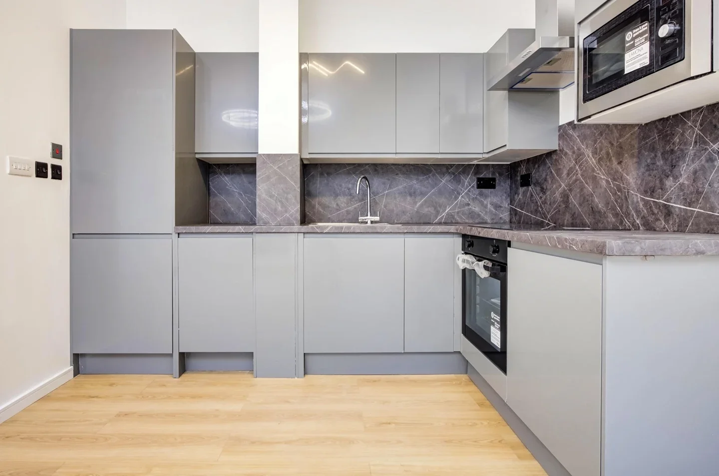 Flat Glebe Road in Chelmsford