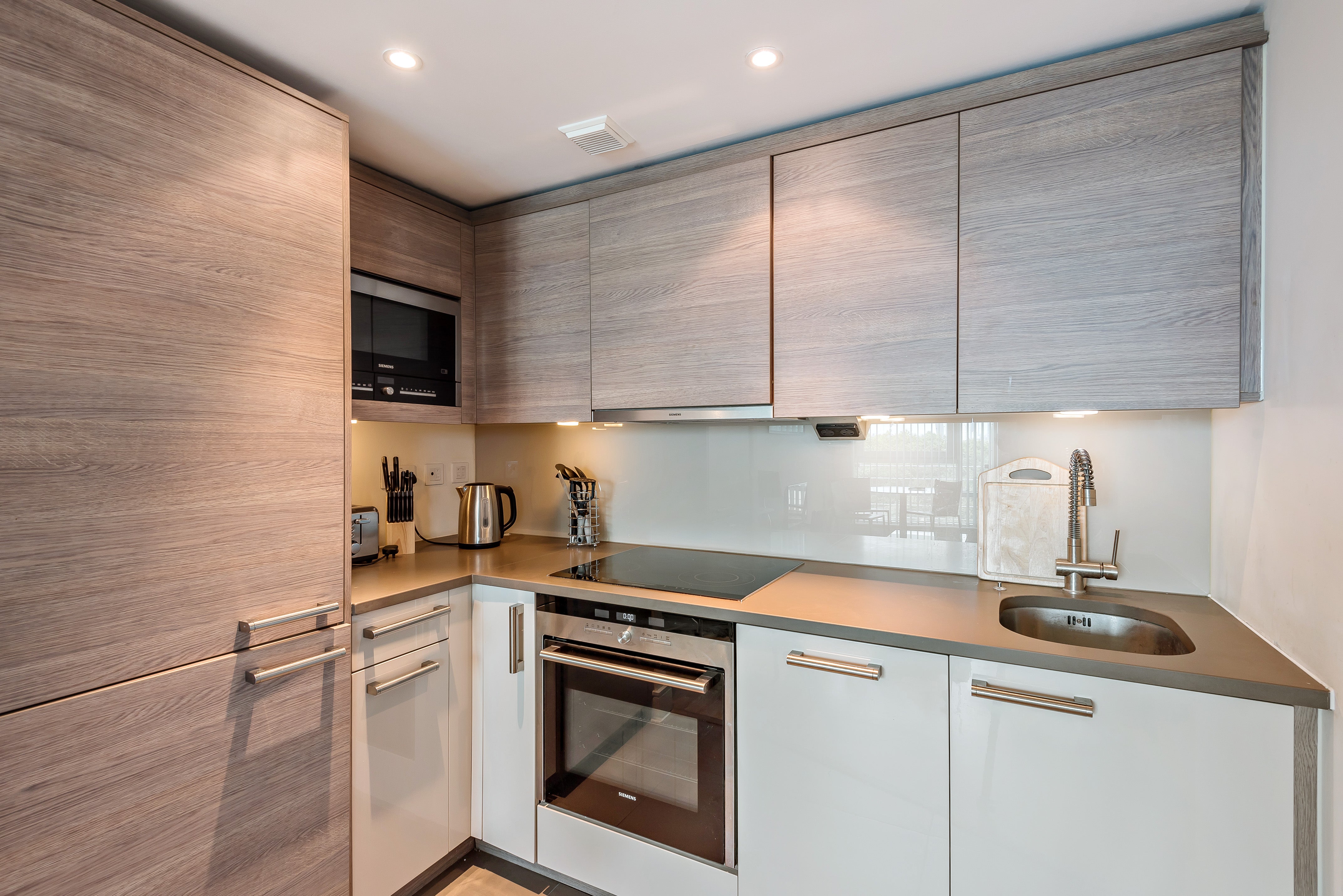Flat Bridgefoot in Greater London