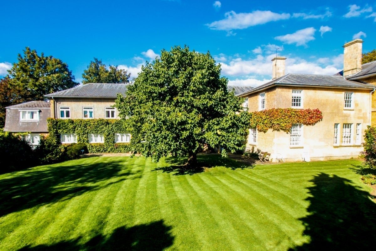 Flat Apsley Road in Oxford