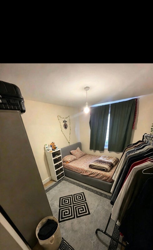 Room Cambridge Row in Greater London