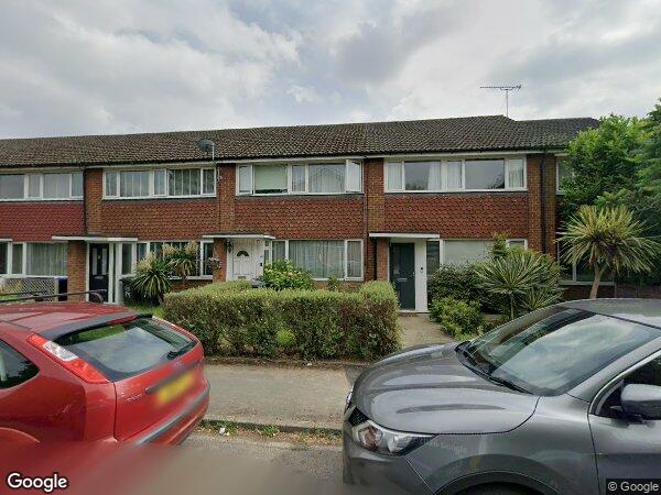 Room Kelvinbrook in Elmbridge