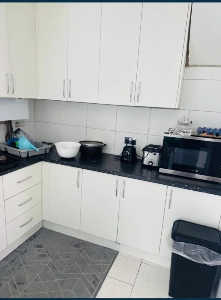 Room Eton Road in Greater London
