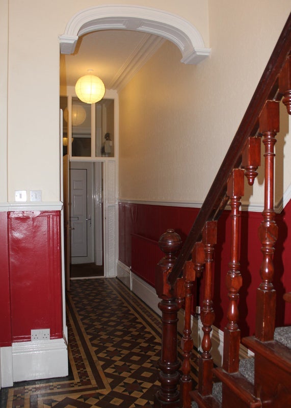Room Batley Road in Wakefield