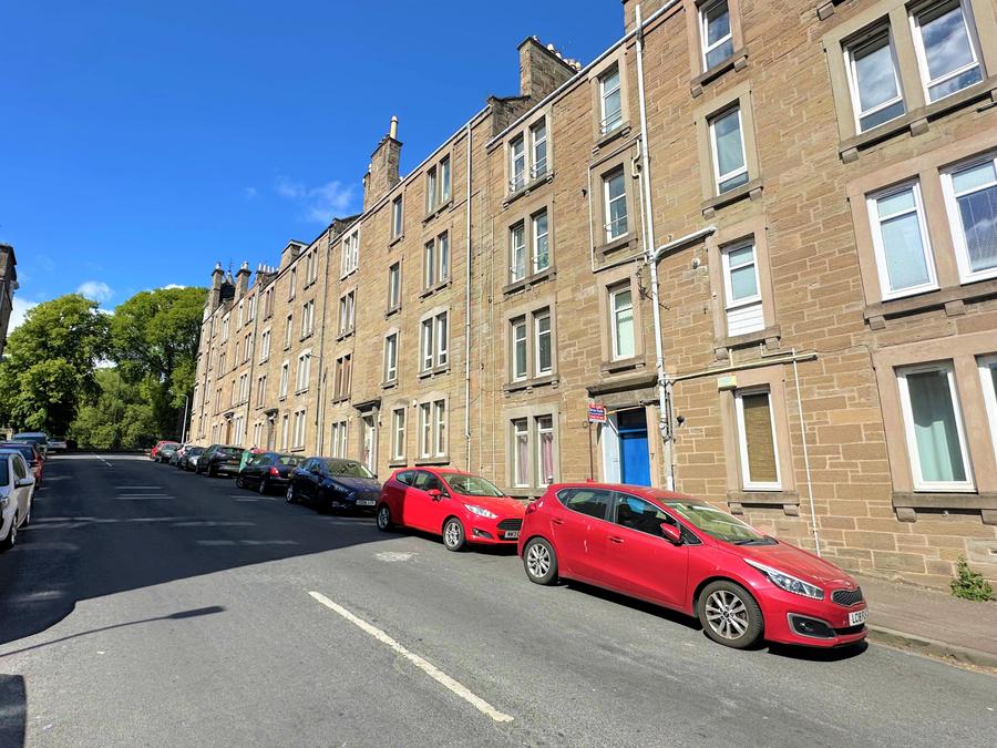 Flat Eden Street in Dundee