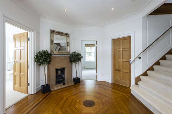 House The Downs in Mole Valley