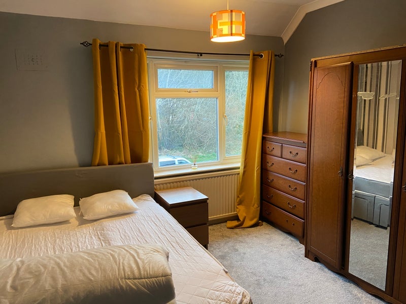 Room Sturminster Road in Bristol