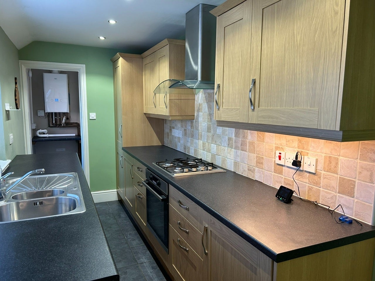 House Grange Walk in Grimsby