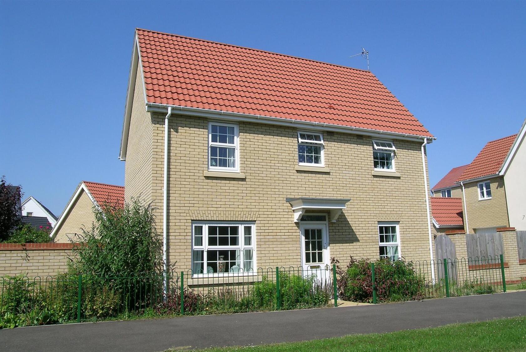 House Ensign Way in Diss