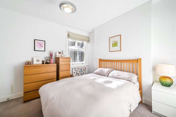 Flat Fulham Road in Greater London