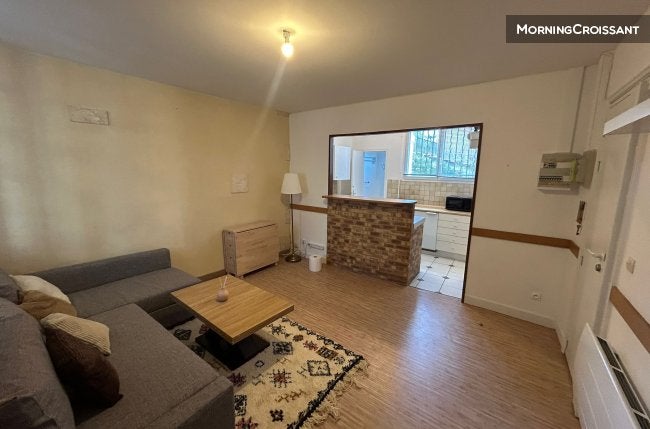 Flat Rue Jules Michelet in Vanves